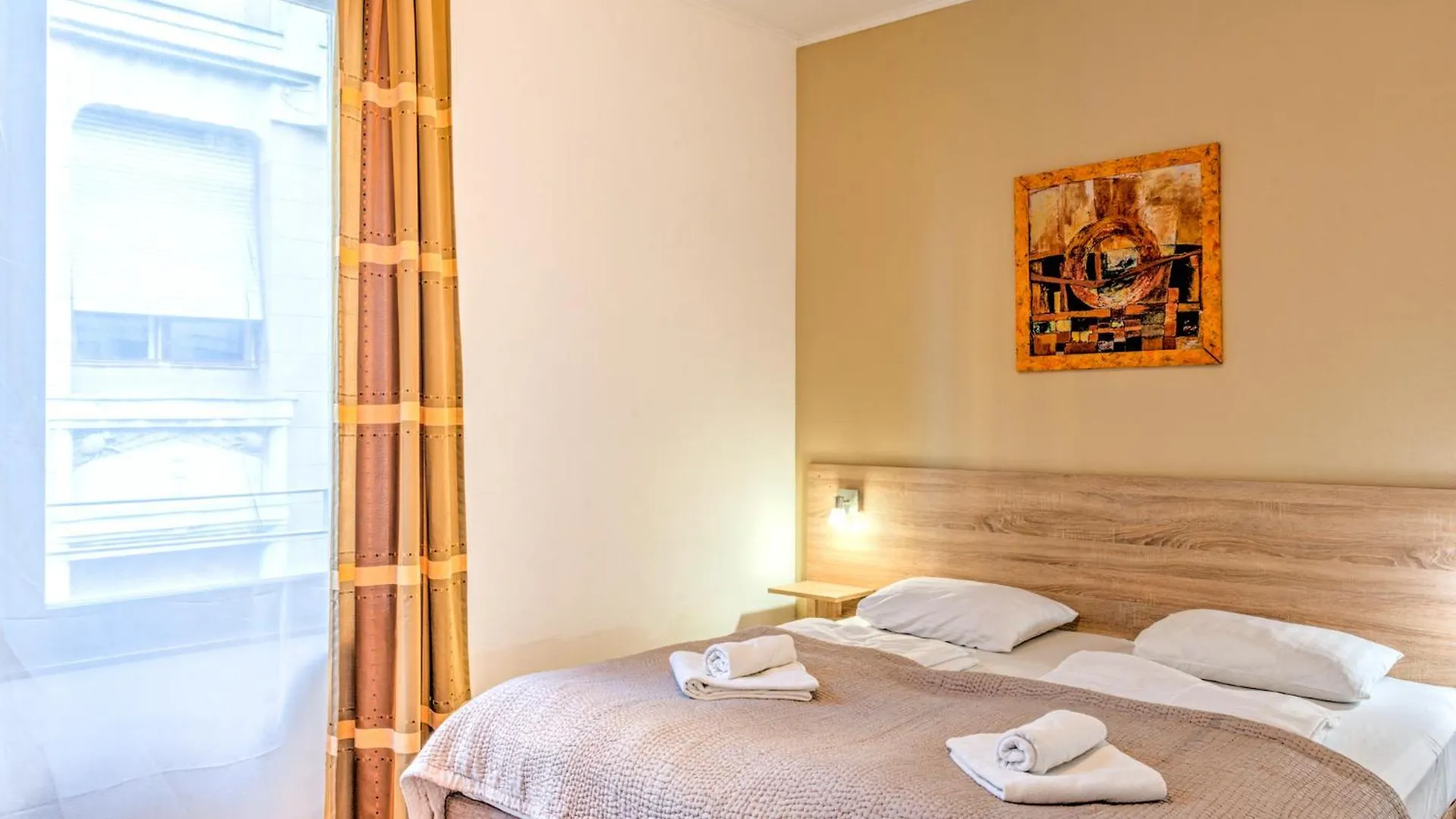 Budapest City Apartments
