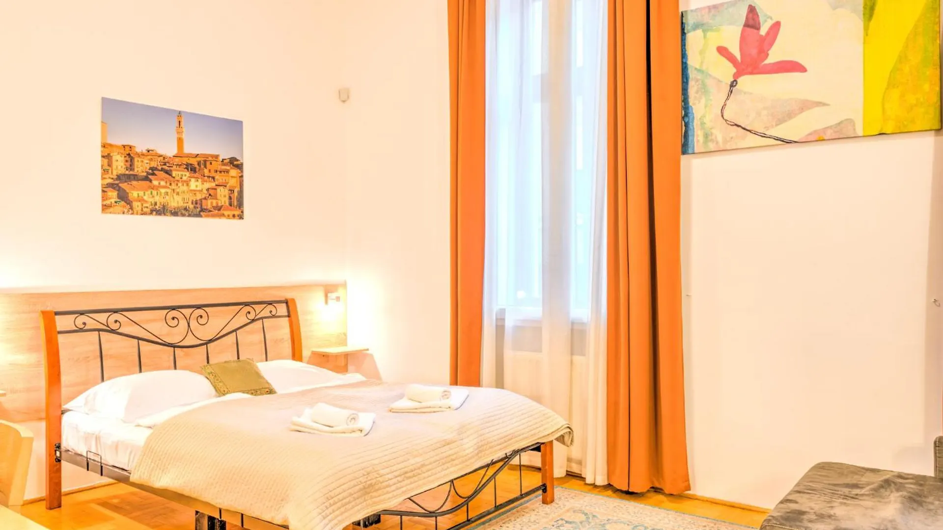 Budapest City Apartments