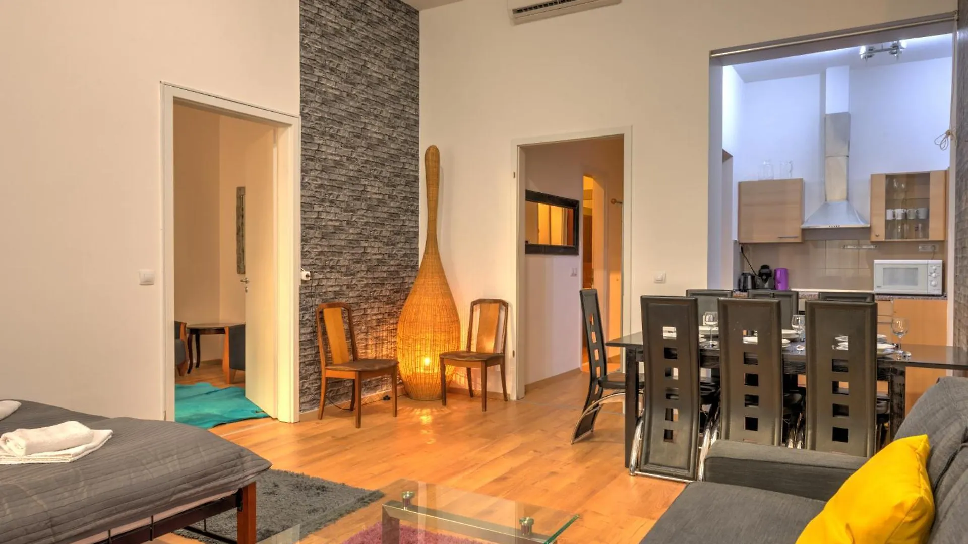 Budapest City Apartments Węgry